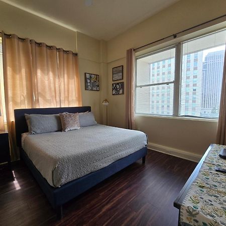 Amazing Condos Beautiful View 2 Blocks To French Quarter, Small Rooftop Pool, Gym, Seanger Theater, Super Dome, And Bourbon St New Orleans Værelse billede