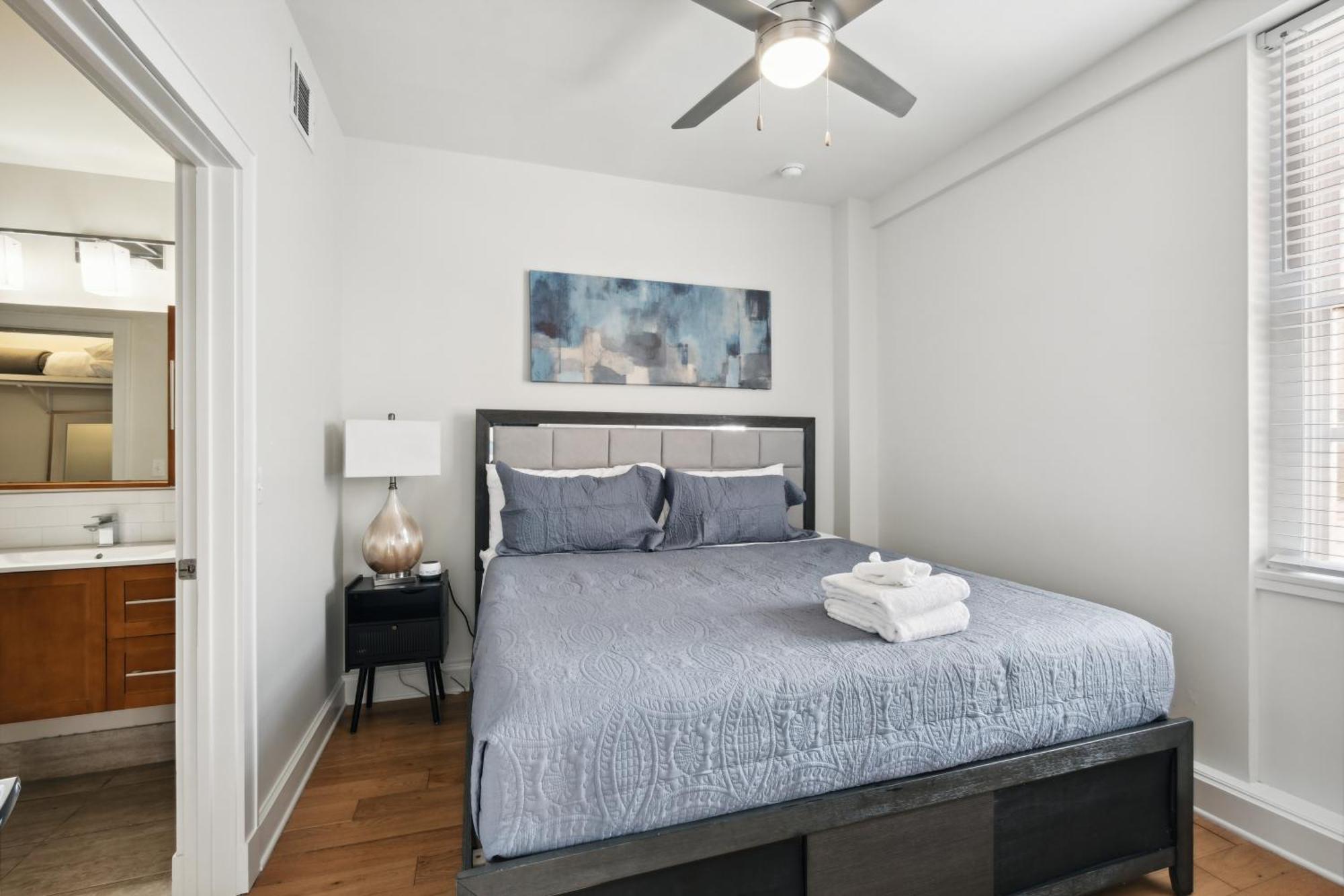 Amazing Condos Beautiful View 2 Blocks To French Quarter, Small Rooftop Pool, Gym, Seanger Theater, Super Dome, And Bourbon St New Orleans Værelse billede