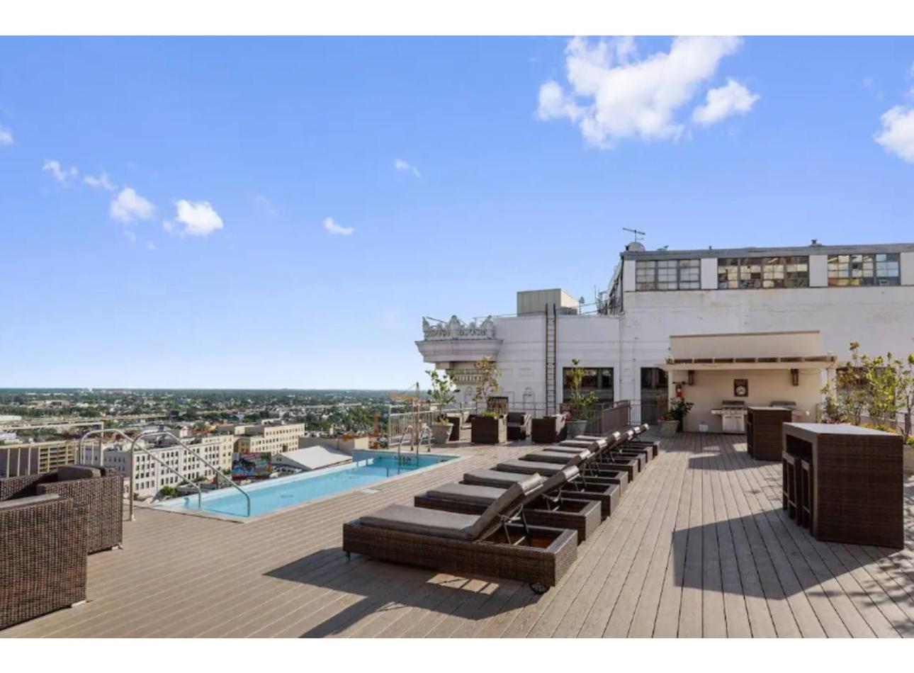 Amazing Condos Beautiful View 2 Blocks To French Quarter, Small Rooftop Pool, Gym, Seanger Theater, Super Dome, And Bourbon St New Orleans Eksteriør billede