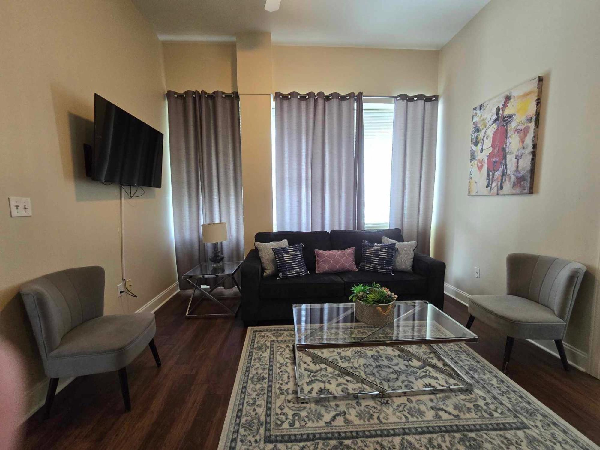 Amazing Condos Beautiful View 2 Blocks To French Quarter, Small Rooftop Pool, Gym, Seanger Theater, Super Dome, And Bourbon St New Orleans Værelse billede