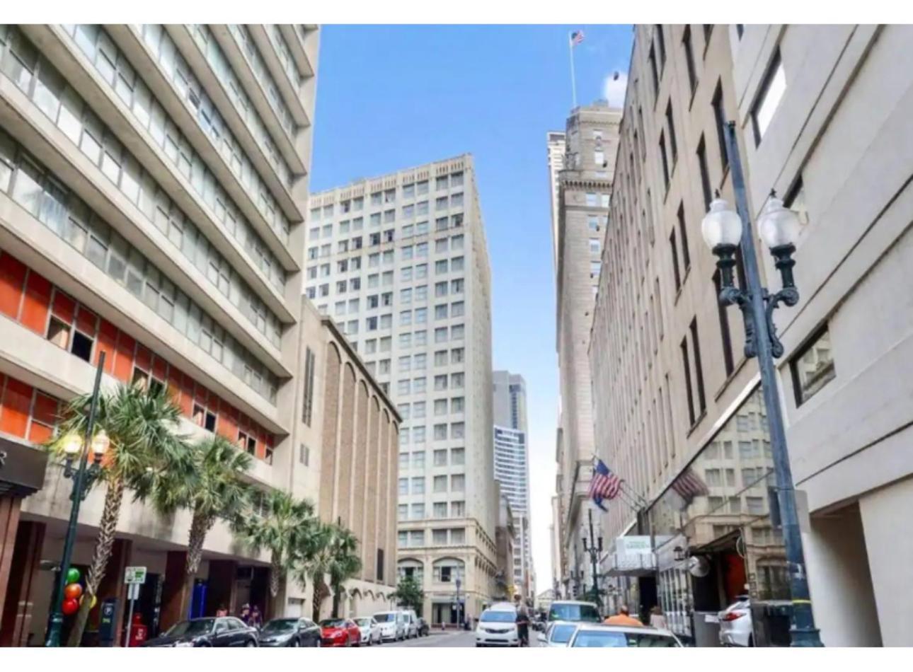 Amazing Condos Beautiful View 2 Blocks To French Quarter, Small Rooftop Pool, Gym, Seanger Theater, Super Dome, And Bourbon St New Orleans Eksteriør billede